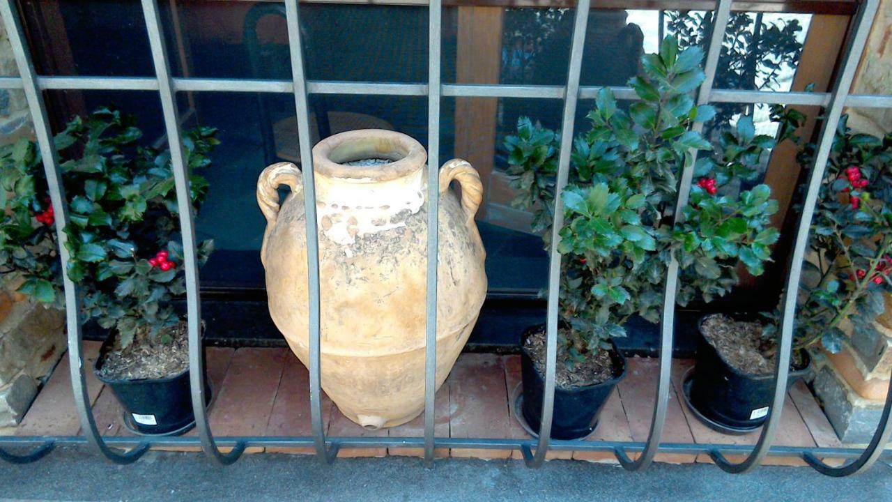 Le Stanze Di Mamma Pia Casal Velino Exterior foto